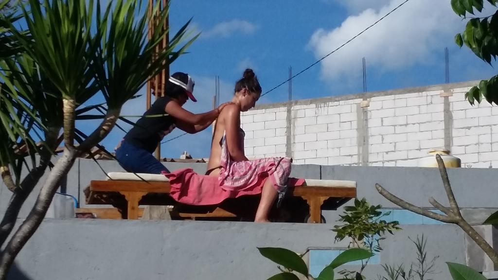 Hotel Lembah Bhucarya Lembongan Zewnętrze zdjęcie