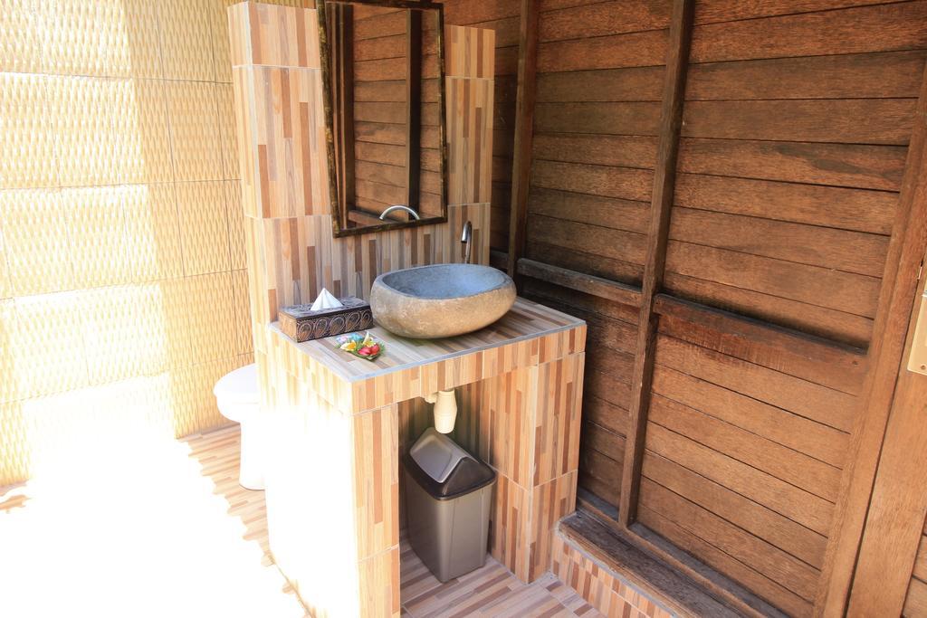 Hotel Lembah Bhucarya Lembongan Zewnętrze zdjęcie